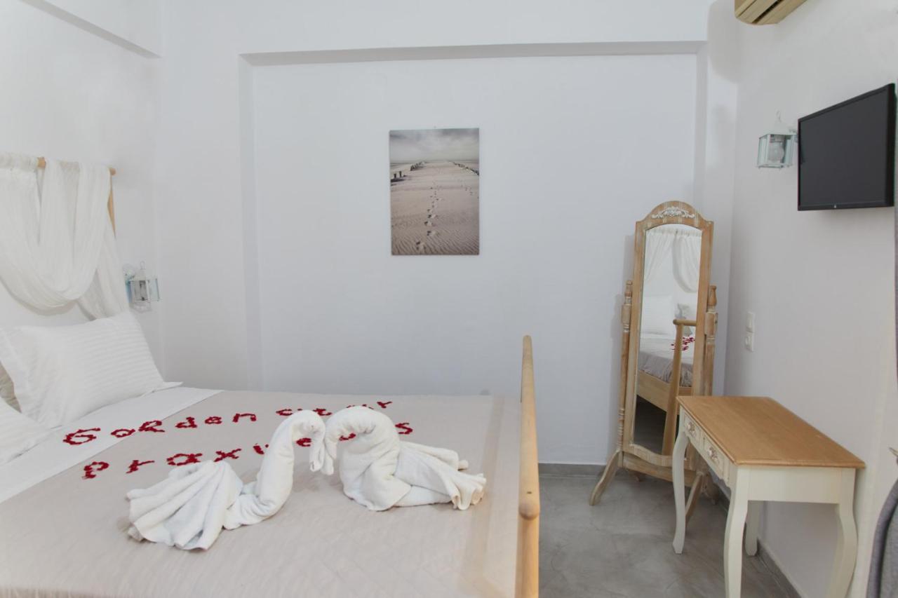 Apartamento Golden Star Praxitelous Agia Marina  Exterior foto