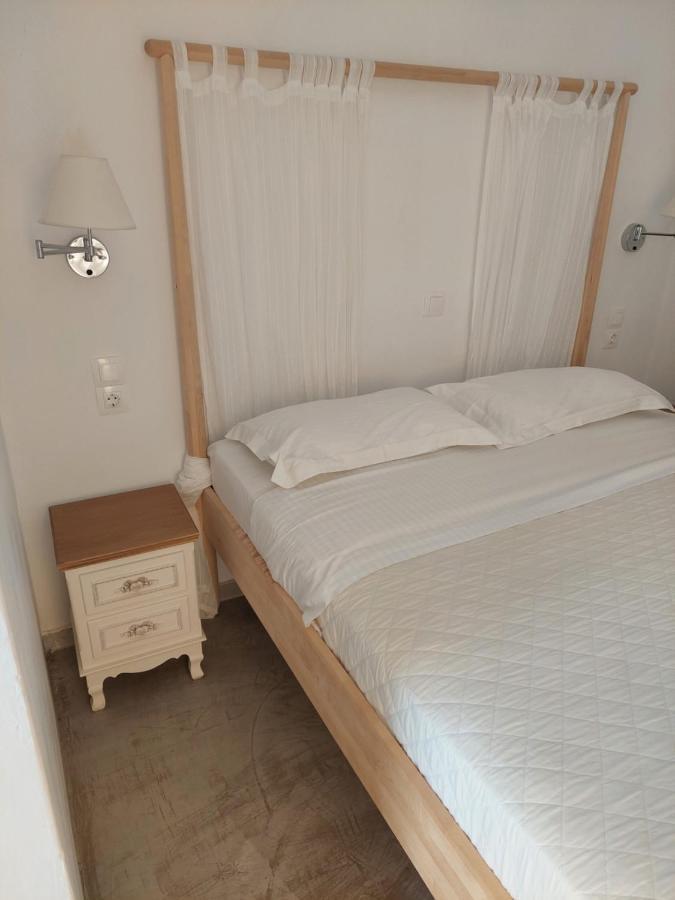 Apartamento Golden Star Praxitelous Agia Marina  Exterior foto