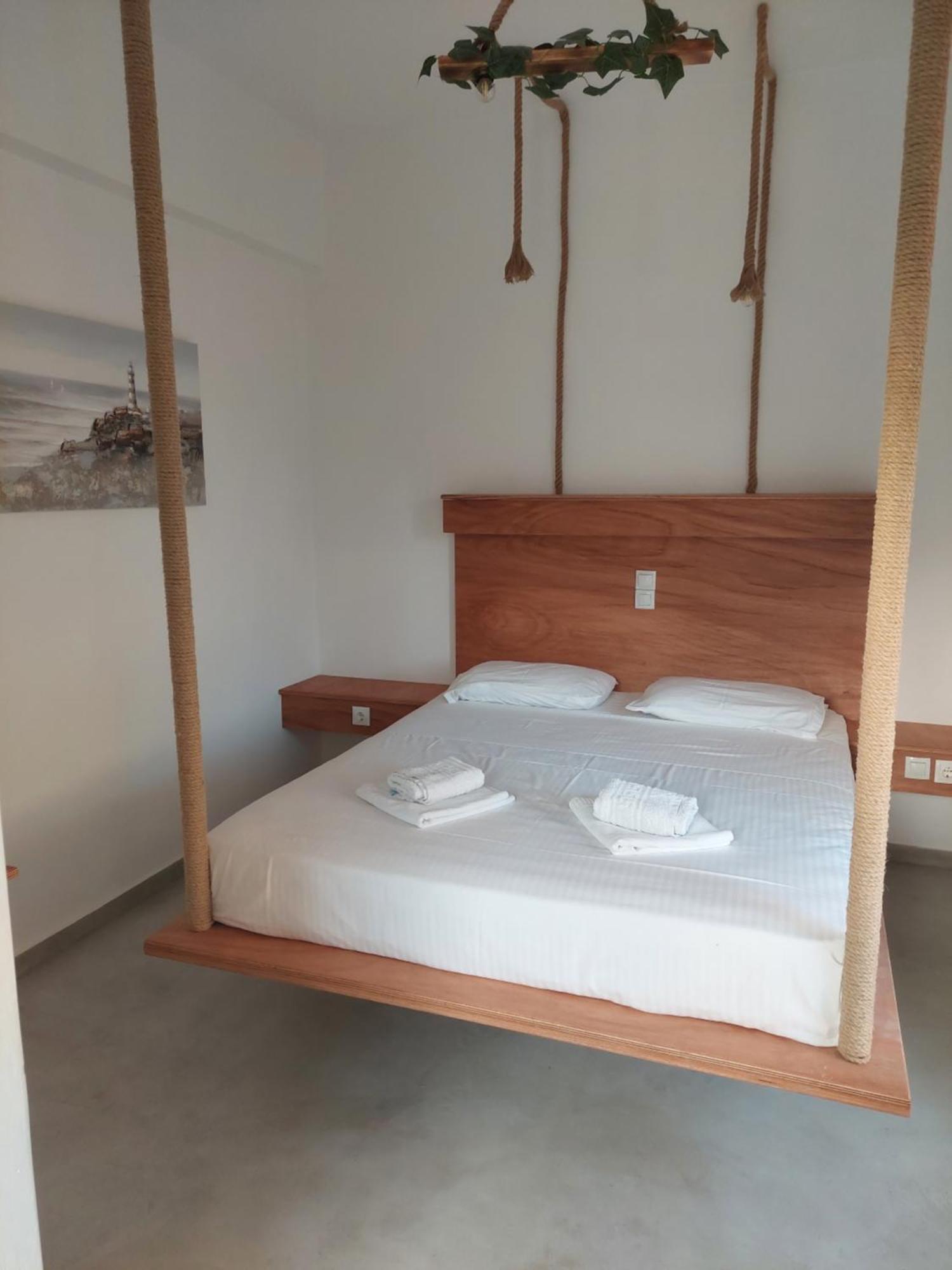 Apartamento Golden Star Praxitelous Agia Marina  Exterior foto